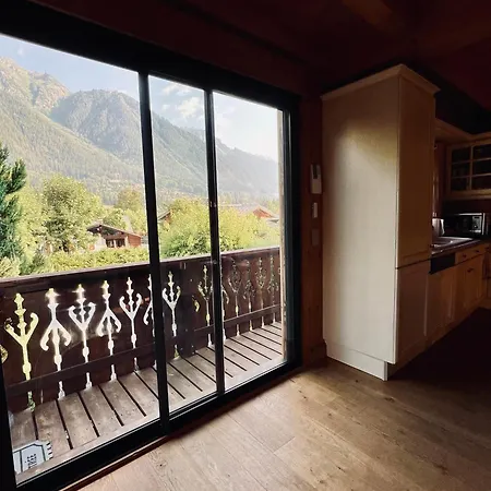 Chamonix Chalet With Mont Blanc Views Near Town Centre - Parking & Sauna Dağ evi *